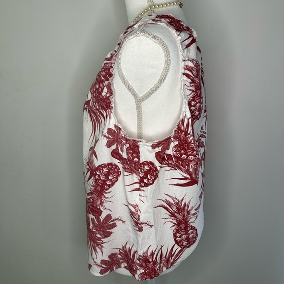 Ana women’s size L island print tank with V open back. - Picture 7 of 7
